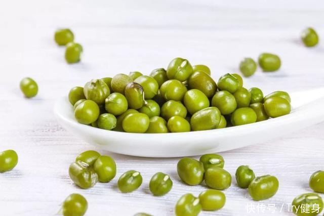 减脂期间,主食不但可以吃,还可以选择吃什么!