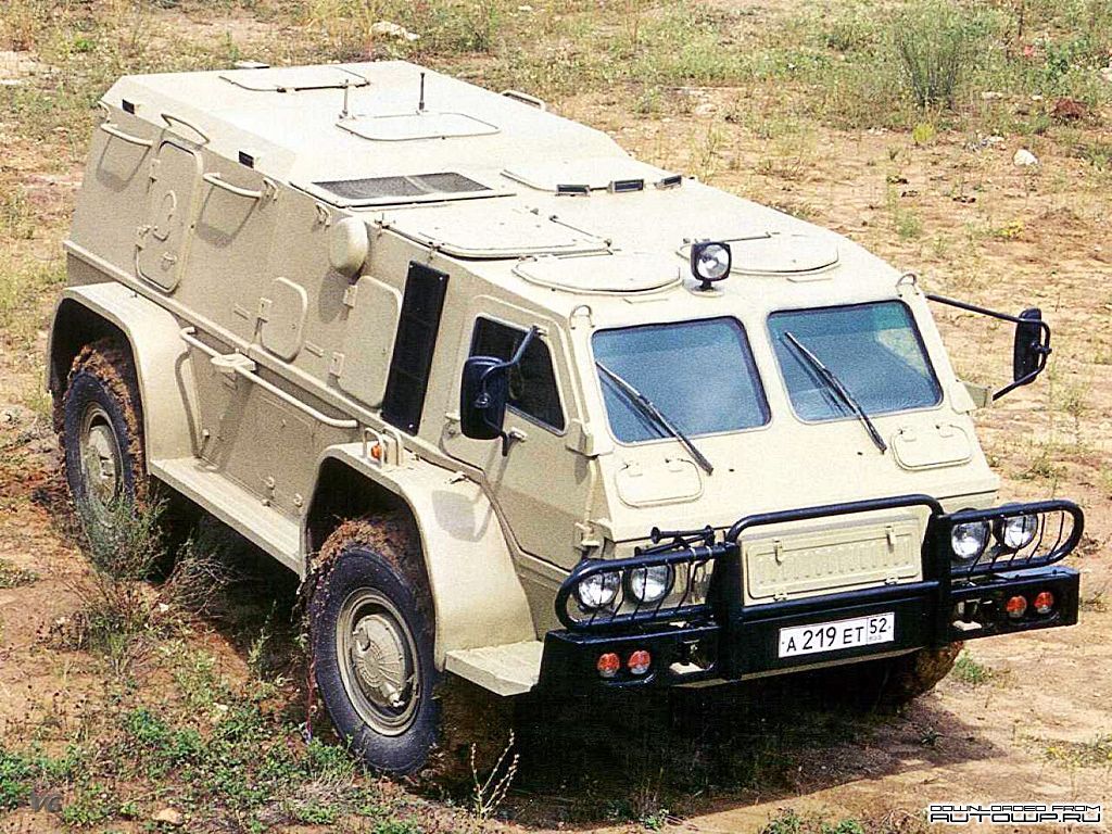 俄罗斯14大现役军用车辆总览，个个都有着“俄式粗犷”的外观_乌拉尔_装甲_卡车