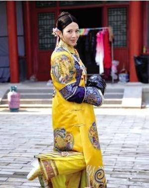 《甄嬛传》珍贵花絮照暴露不少秘密,原作者客串出演你发现了吗?