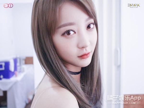 穷到上地铁口卖紫菜包饭？这位韩国女演员也太惨了.....