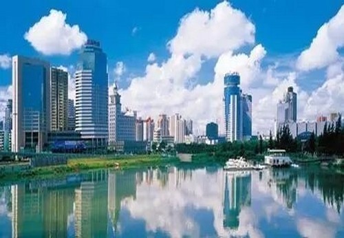 努力开创南宁生态文明建设新时代