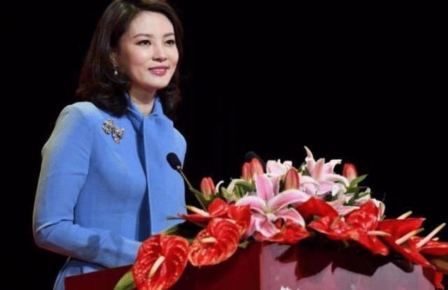 央视主持人刘芳菲,老公去世她打击很大,如今重