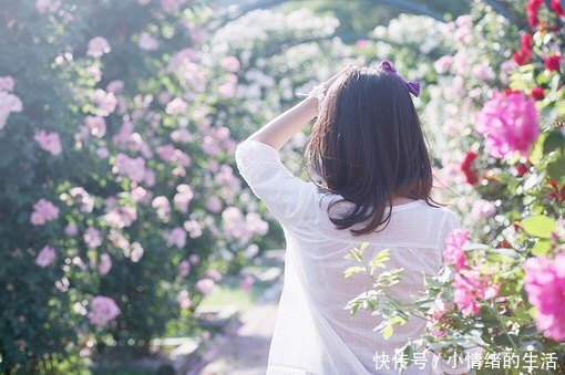 回家老婆让我买卫生巾支走我,我半路返回,看到的一幕我呆住了