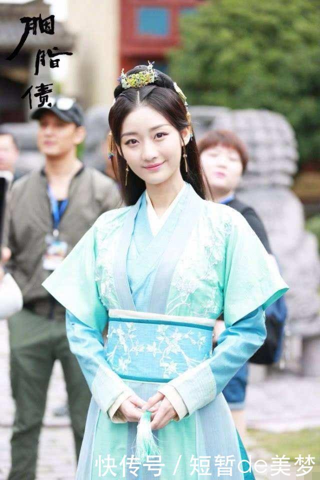 她曾是101选手,退赛被嘲儿戏,现在郑爽新剧演