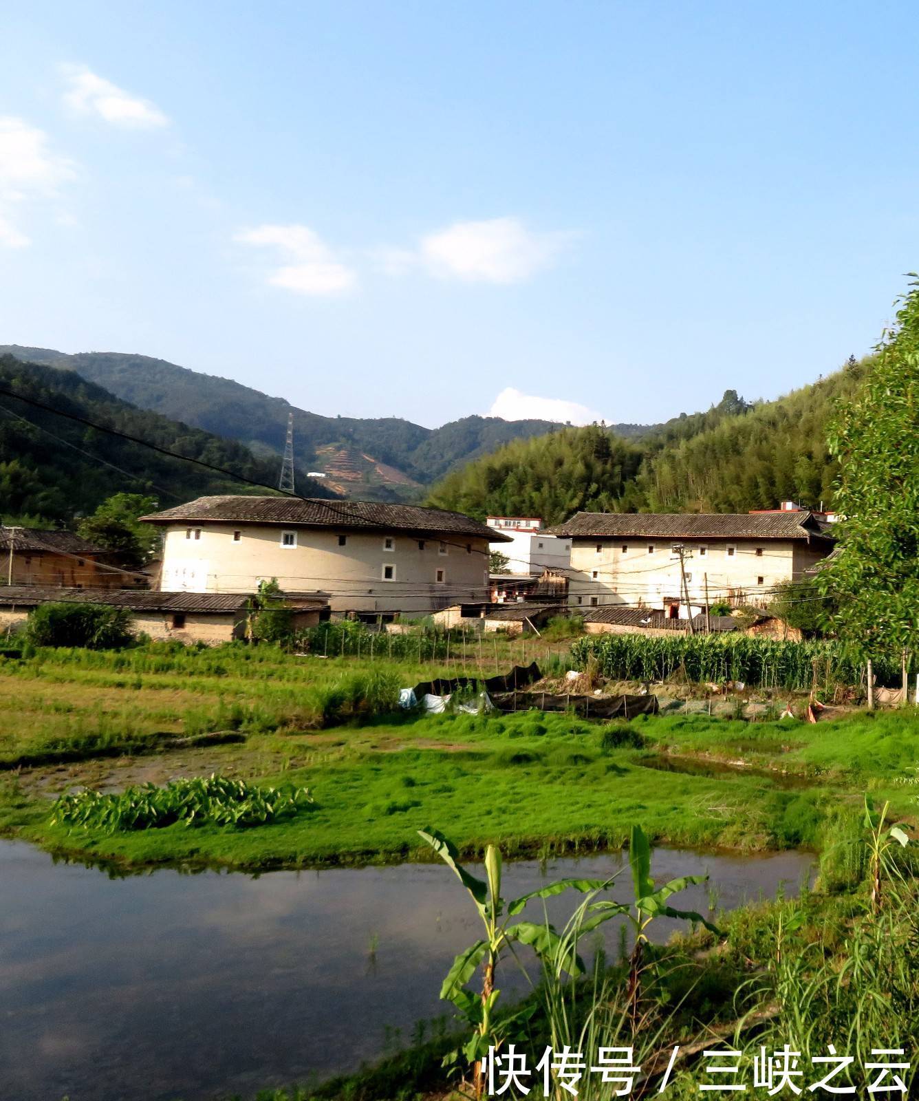 中国古建筑的一朵奇葩，福建永定土楼，神奇的山区民居冬暖夏凉