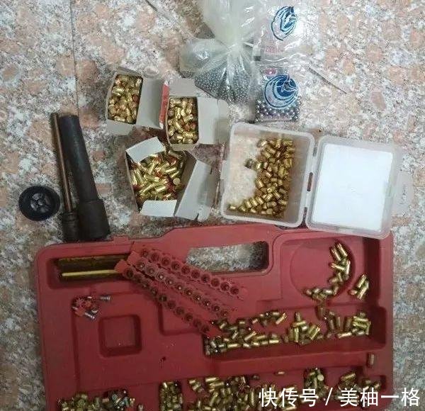 州警方查获2男子非法持枪、子弹火药钢珠若