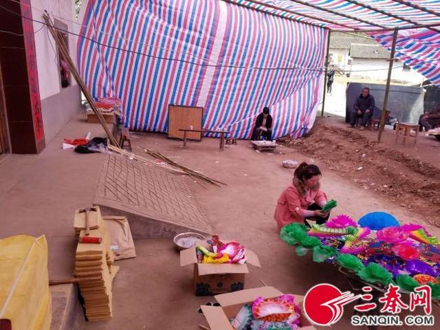 【转】北京时间 陕西一妇女阻挡压路机驶离时被压当场身亡 - 妙康居士 - 妙康居士~晴樵雪读的博客 【转】北京时间 陕西一妇女阻挡压路机驶离时被压当场身亡 - 妙康居士 - 妙康居士~晴樵雪读的博客