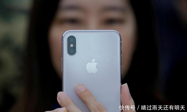 令人惊叹!新iphone11或将采用屏下指纹,没有刘