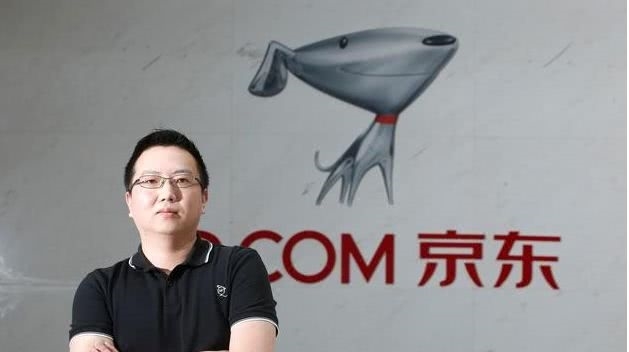 同班同学,美貌不输章泽天,特殊时刻离开京东,何