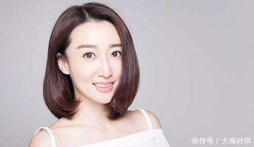 冯巩的两位女徒弟:一个越丑越红,而她长得很美