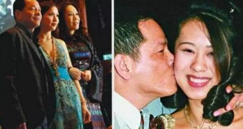 黑老大在牢里蹲了13年,妻子怎么做的?说出来你