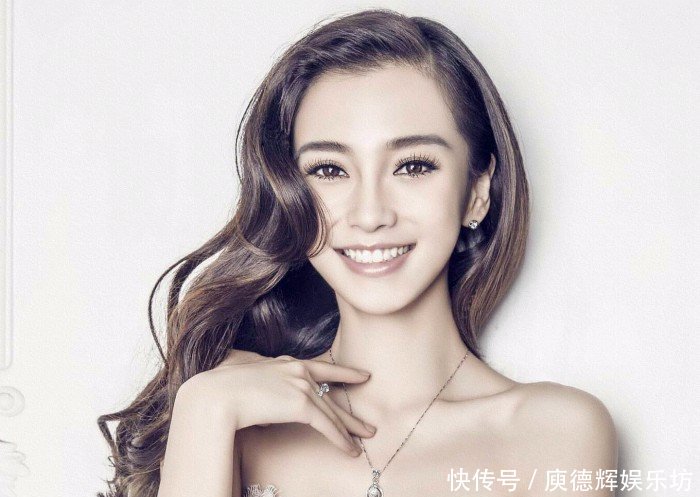 女星与婆婆合影:杨幂高冷,李小璐撒娇,杨颖端庄