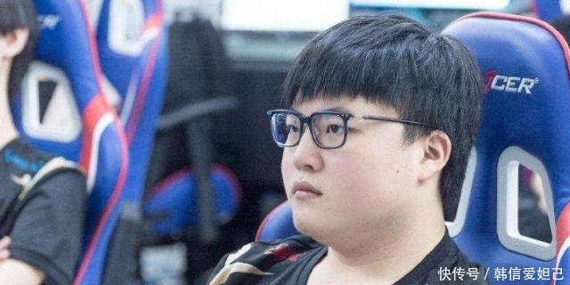 LOL新任第一人不是Uzi,也不是李哥,但他的名字