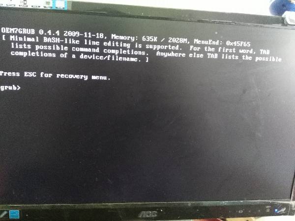 电脑出现grub怎么开机_装win7开机出现grub_出现grub怎么开机