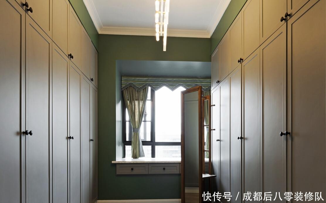 成都120平四居室高级灰色调装修,有种美妙朦胧的性冷淡范