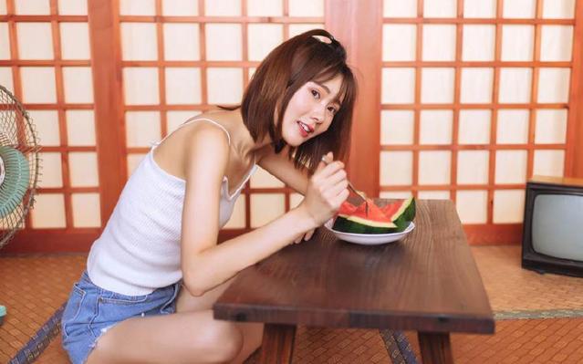 两性课堂:男人掌握这三种小技巧,最能讨女人欢心