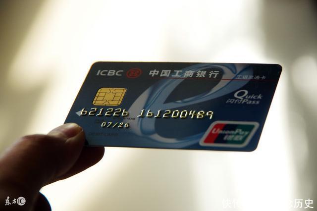 哥结婚我帮衬了不少 女儿生病找娘家借钱 嫂子