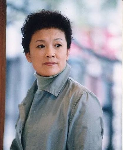 戏堕胎,最后只能领养孩子,她才是《延禧攻略》