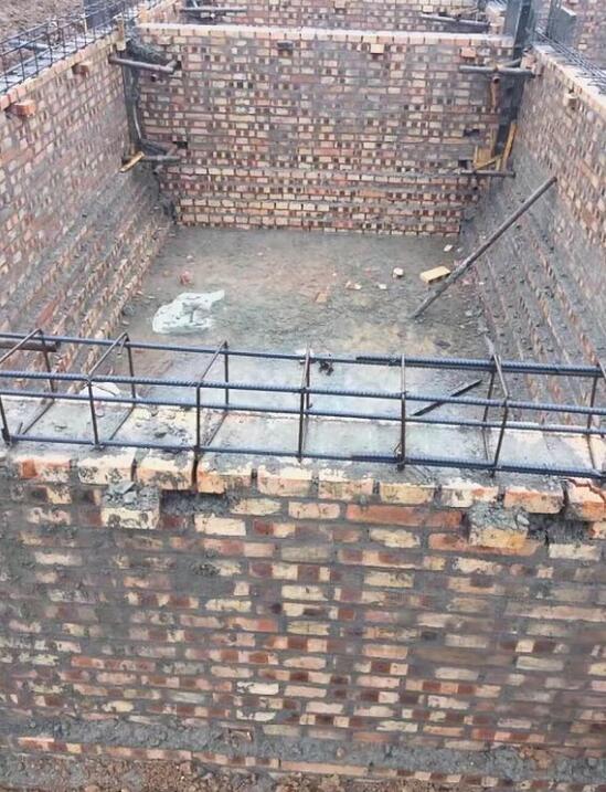 狂砸45万首付款回农村做两层小别墅,完工后老