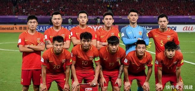 国足将跟鲁能U23踢热身赛! 球迷直言很担心国