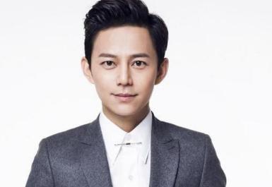 何炅好男人形象崩塌,宋祖德爆料其未知一面,宋