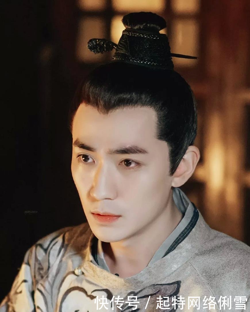 朱一龙合作完赵丽颖, 又在杨颖新剧中演男二, 颜