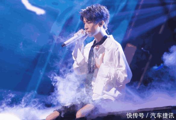 王俊凯小时候也挨打继蛋糕事件后的又一趣闻