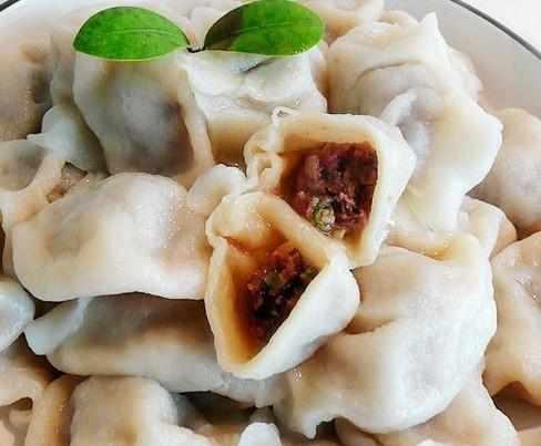 包饺子,比猪肉馅好吃,调馅方法是这样