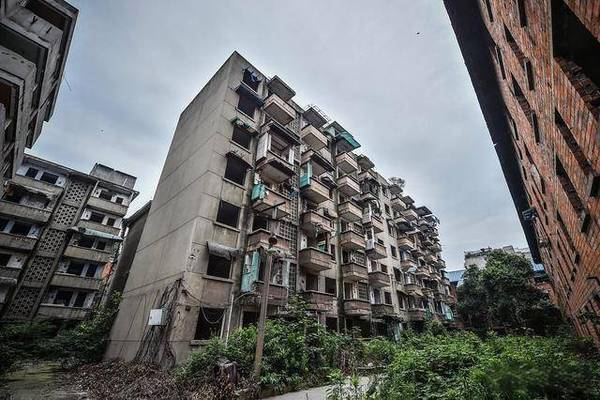 钢结构工业厂房拆除(钢结构厂房拆除安全规范) 建筑效果图设计 第3张 钢结构工业厂房拆除(钢结构厂房拆除安全规范) 建筑效果图设计 第3张