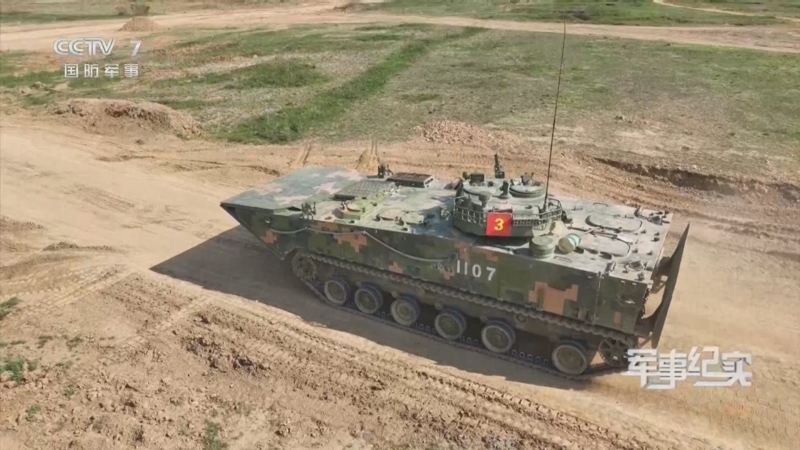 《军事纪实》 20251226 锻造突击铁拳