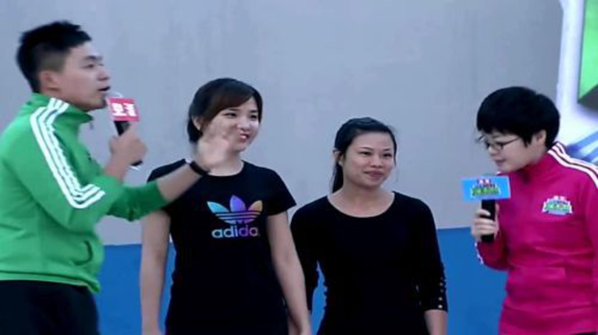 男生女生向前冲 96年小姑娘打头阵
