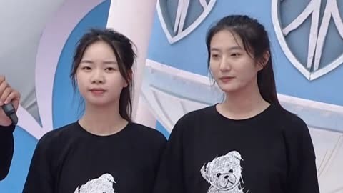 男生女生向前冲第15季 闺蜜同位置默契落水 种子选手弹跳失败