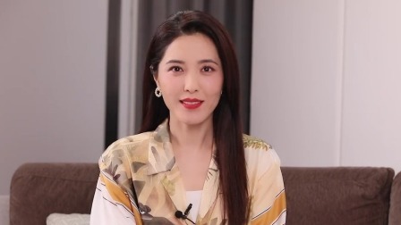 曾黎：追求梦想是不分年纪的 星月对话