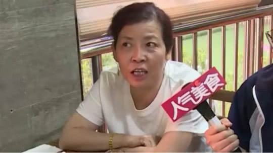 人气美食 沪上老牌小笼锦标赛 苦瓜干贝入馅