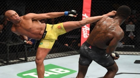 UFC黑龙vs蜘蛛人，能否一击KO自己的偶像？