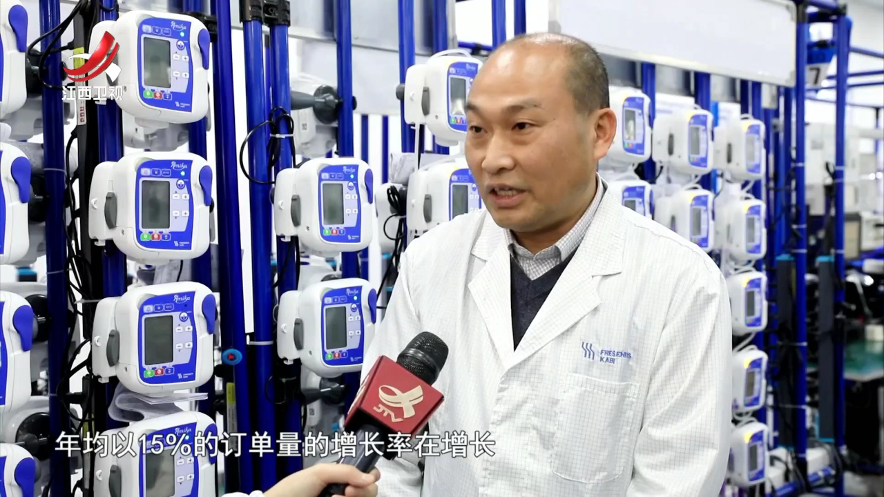 社会传真 迈步走出去 开门引进来