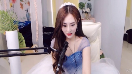 美女直播 第一季 美丽女神主播，翘臀热舞，跳舞，但是送礼送不停 (26)