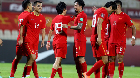 中国男足冲击2022世界杯 高天意严鼎皓将入选新一期国足 孙继海加盟辅佐李霄鹏