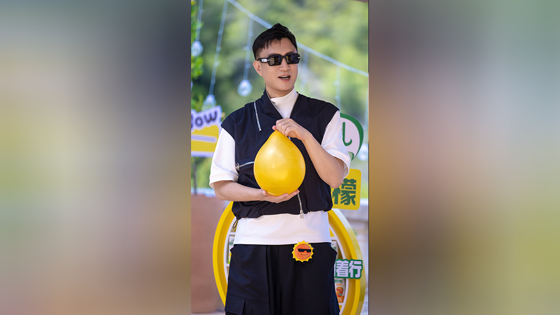 地球超新鲜 第2季 竖屏直拍：郭京飞邓凯飒爽少年感爆棚