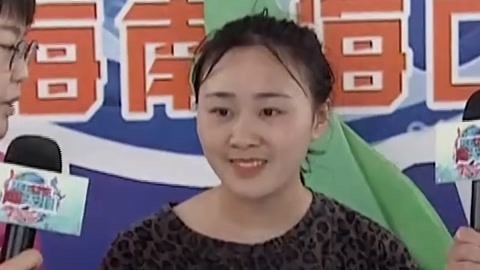 女子惊险闯关成功 夏天哥哥爆笑功夫熊猫式落水