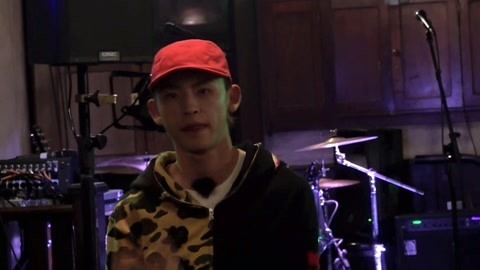 小鬼酒吧跳舞完整版 嗨翻全场！