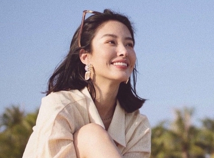 杨采钰王安宇《欢乐颂3》路透