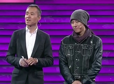 我们约会吧 帅气流浪歌手携父寻爱