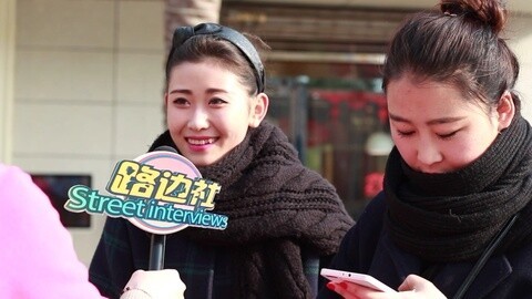 路边社 美女喜欢吃黄瓜的奇葩理由