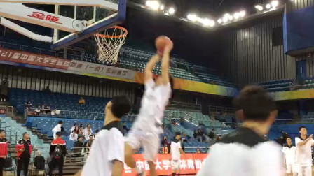清华大学VS天津体院 清华赛前热身别开生面