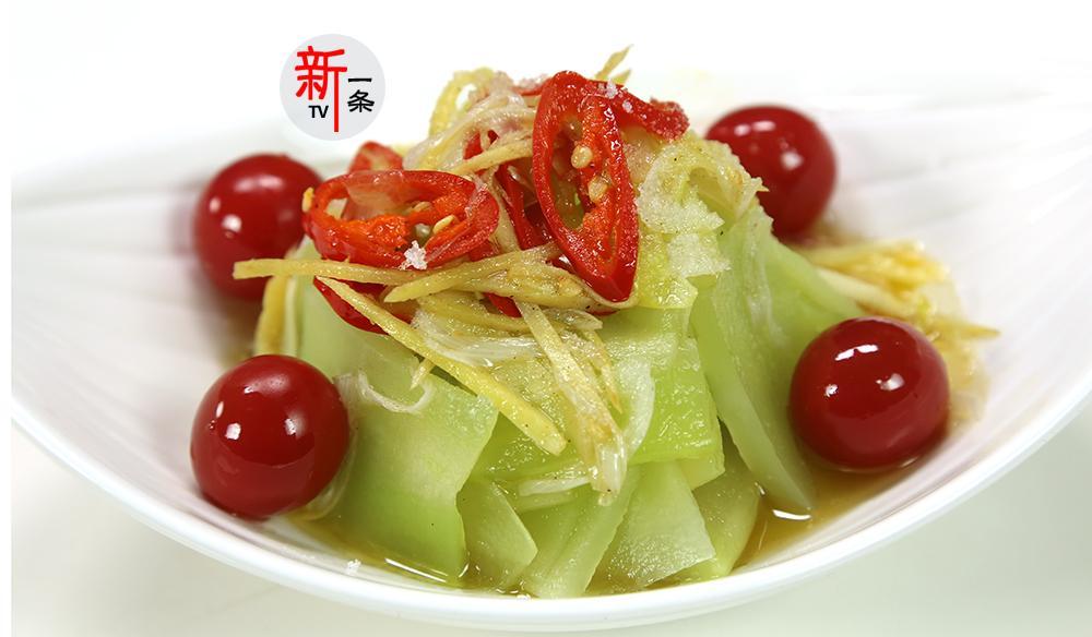 新一条美食 5分钟快做油泼莴苣，只需要搭配这种小食材，简单又好吃