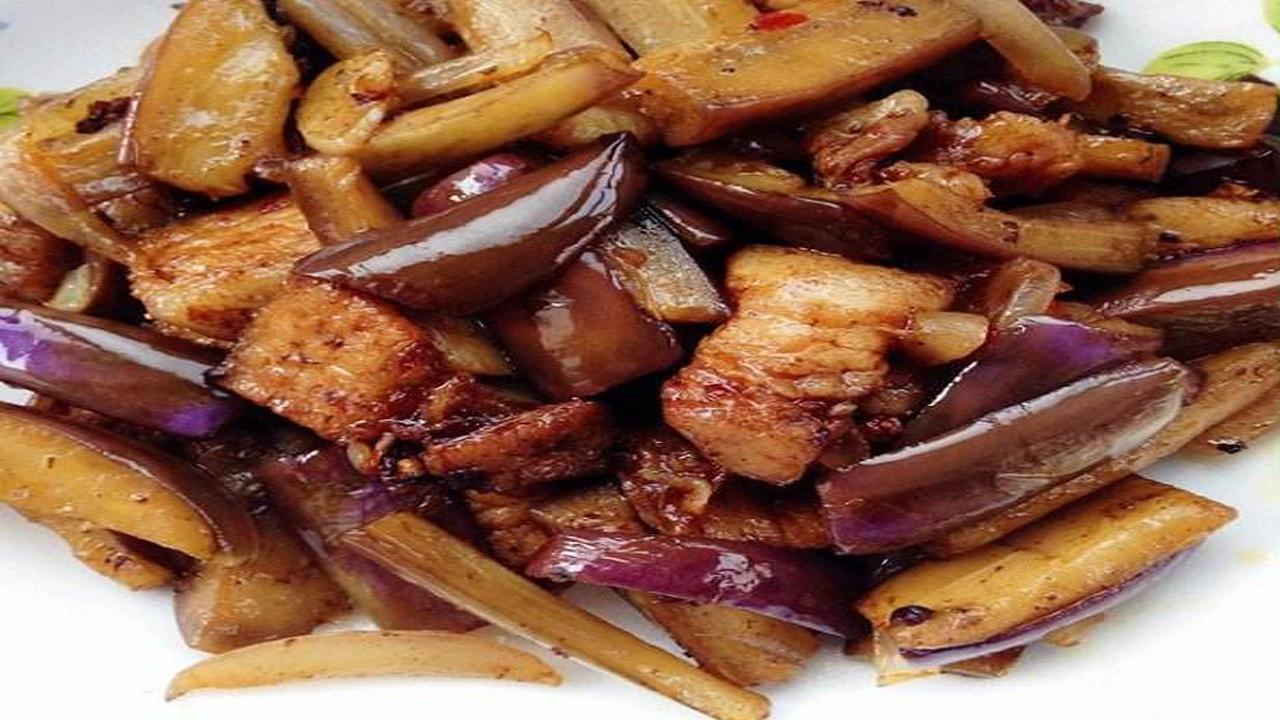 美&middot;食 茄子炒肉多了这步后，做出来的茄子好吃又入味，很多人忽略了