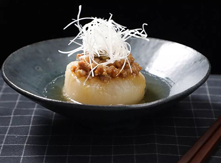 美食台 昆布慢煮萝卜 鲜甜和高汤的融合
