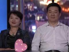 男嘉宾凌晨三点起床喂狗 拒绝女嘉宾去海外定居