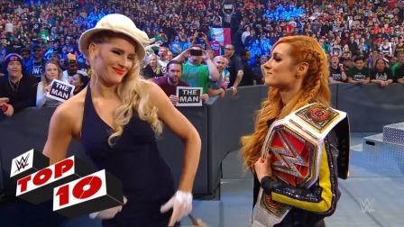 WWE RAW 2019 【RAW 04/08集锦】送葬者将伊莱亚斯墓碑钉头
